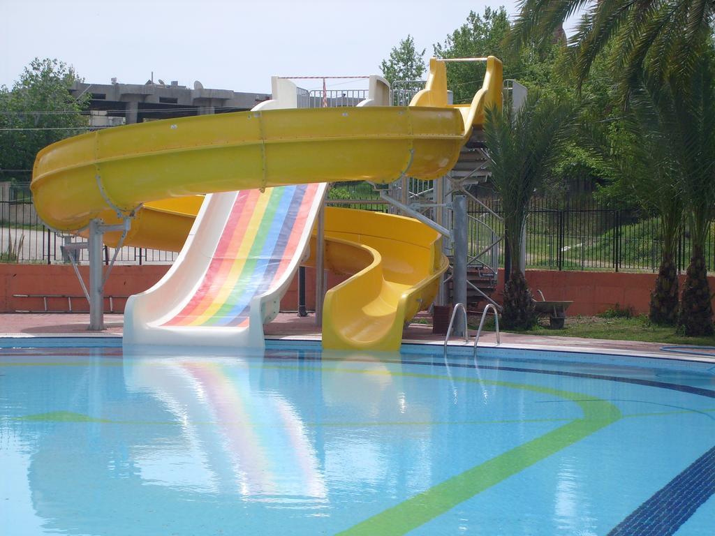 Palm D'or Hotel Side Exteriör bild